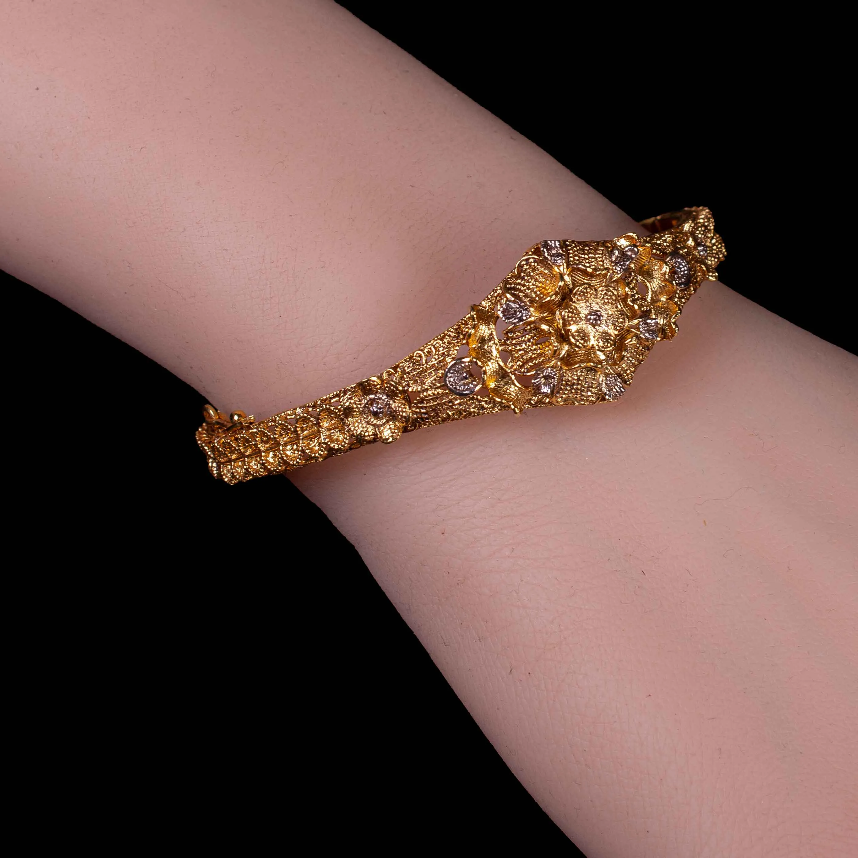 Fancy Gold Plated Single Bangle