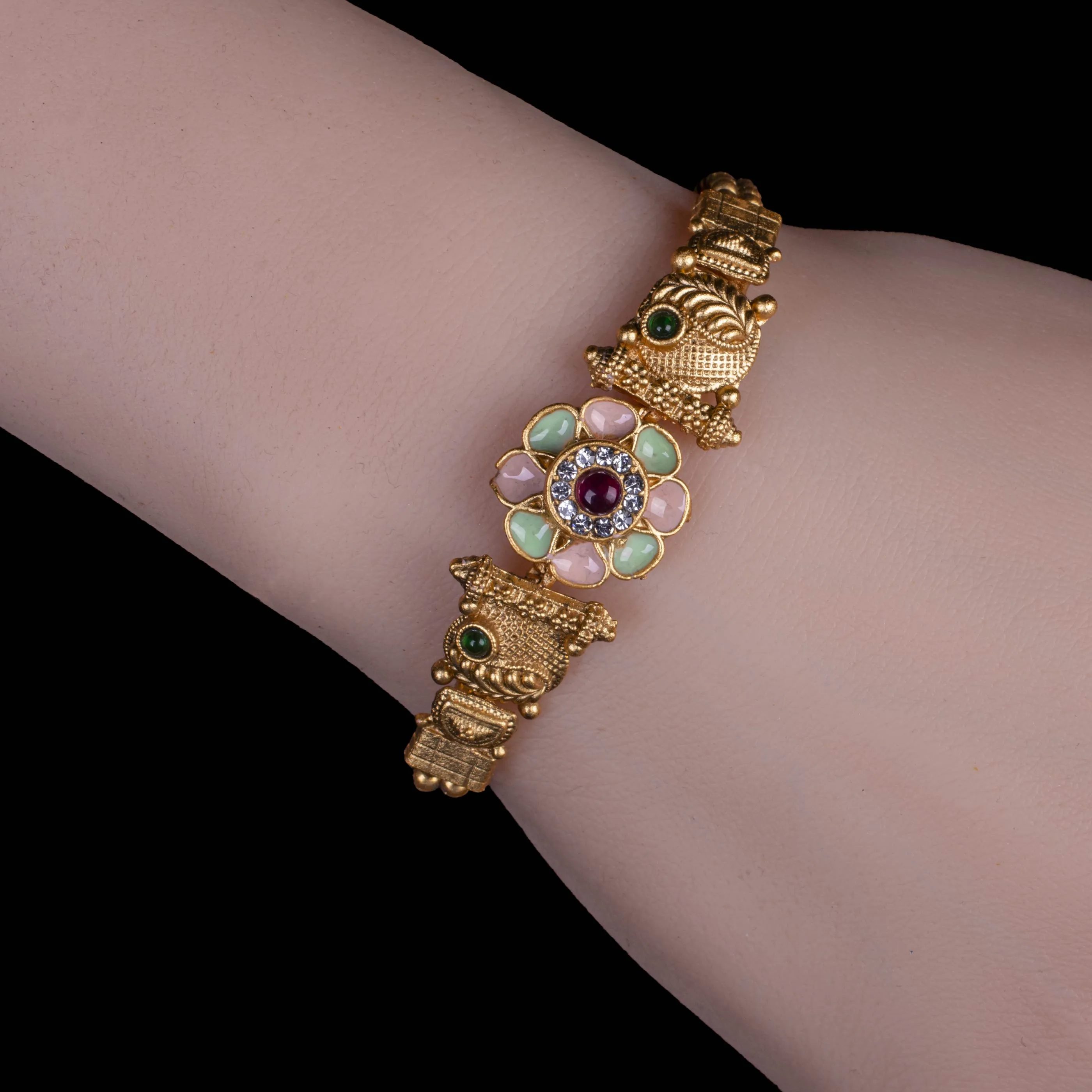 Antique Ladies Chain Bracelet