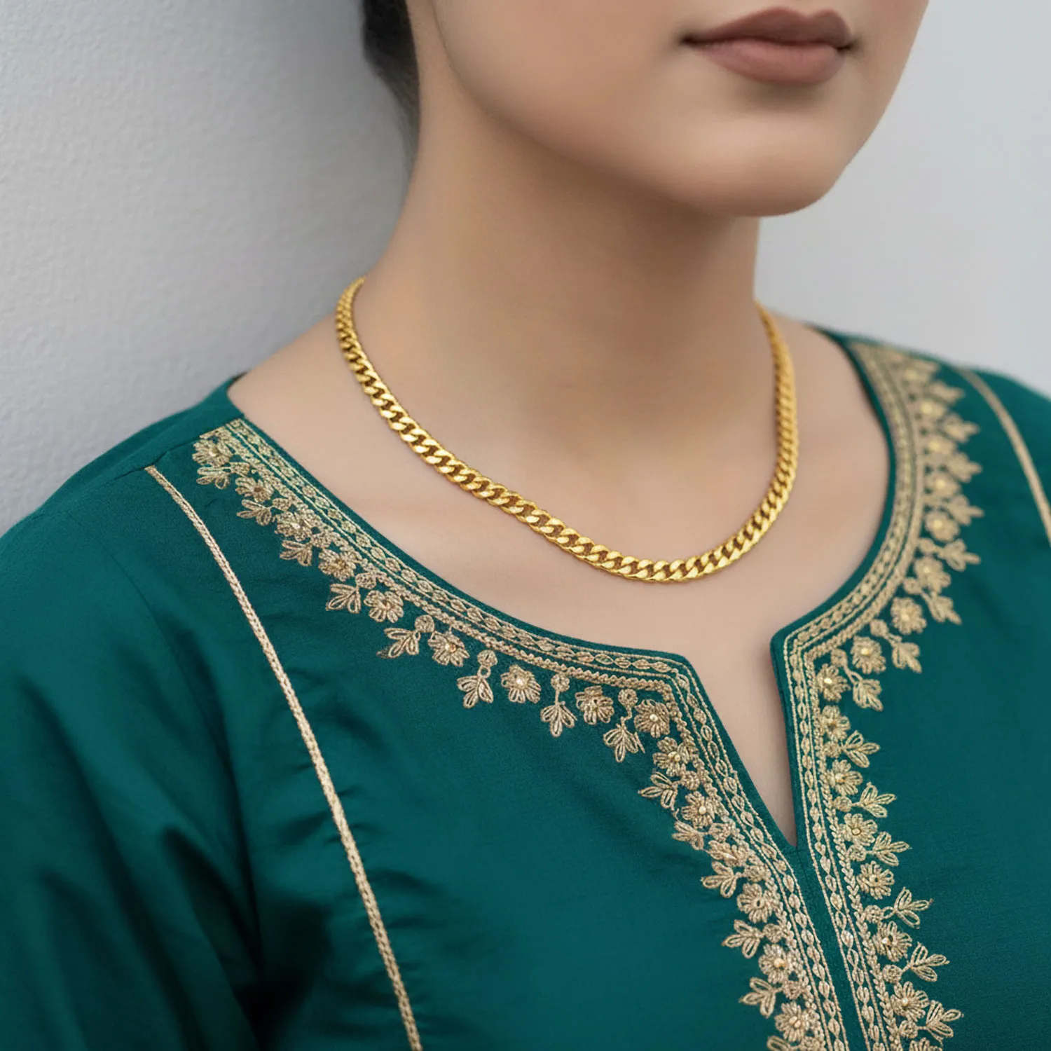 Glossy Gold Weave Curb Chain