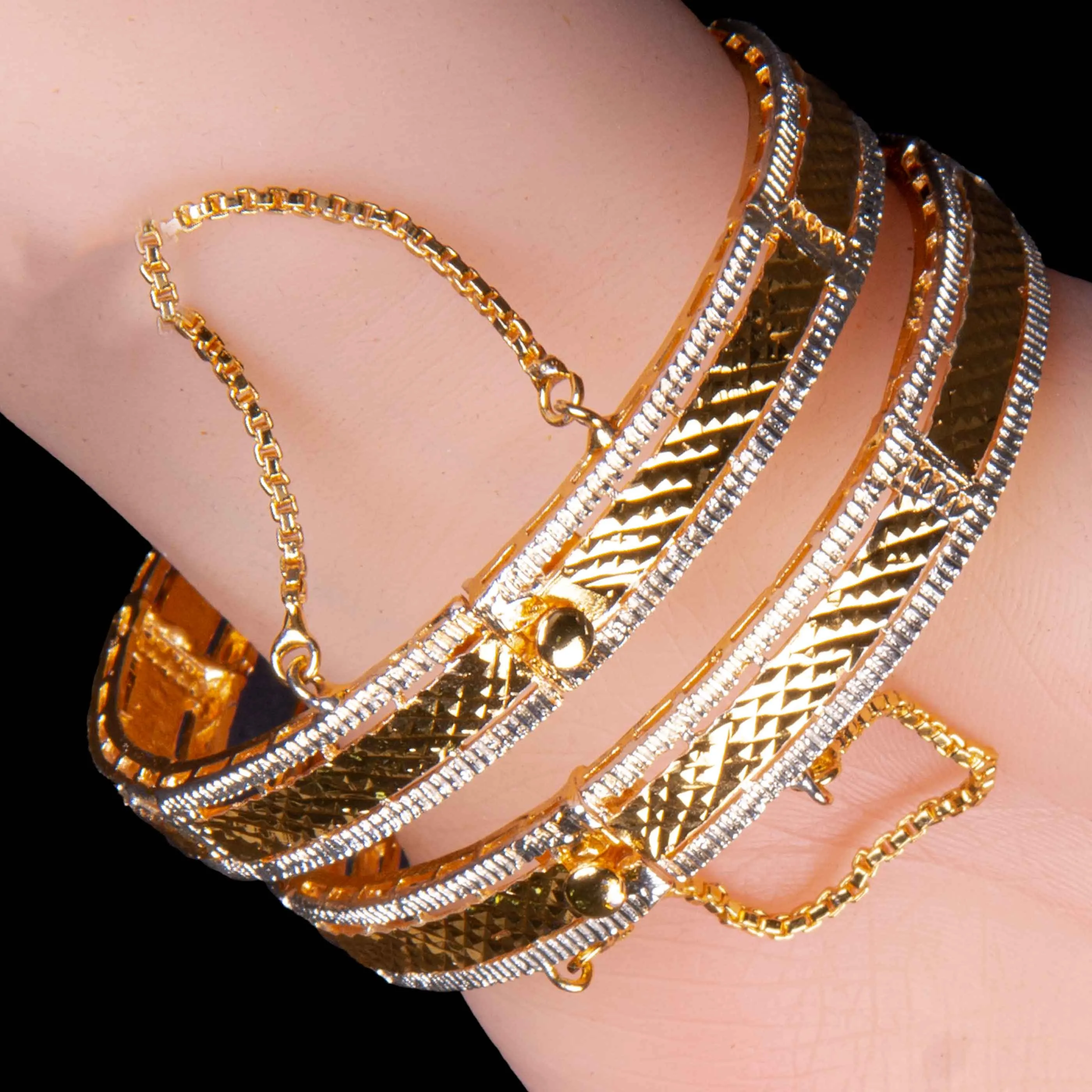 Gold Polished Bridal Bangle Bracelet
