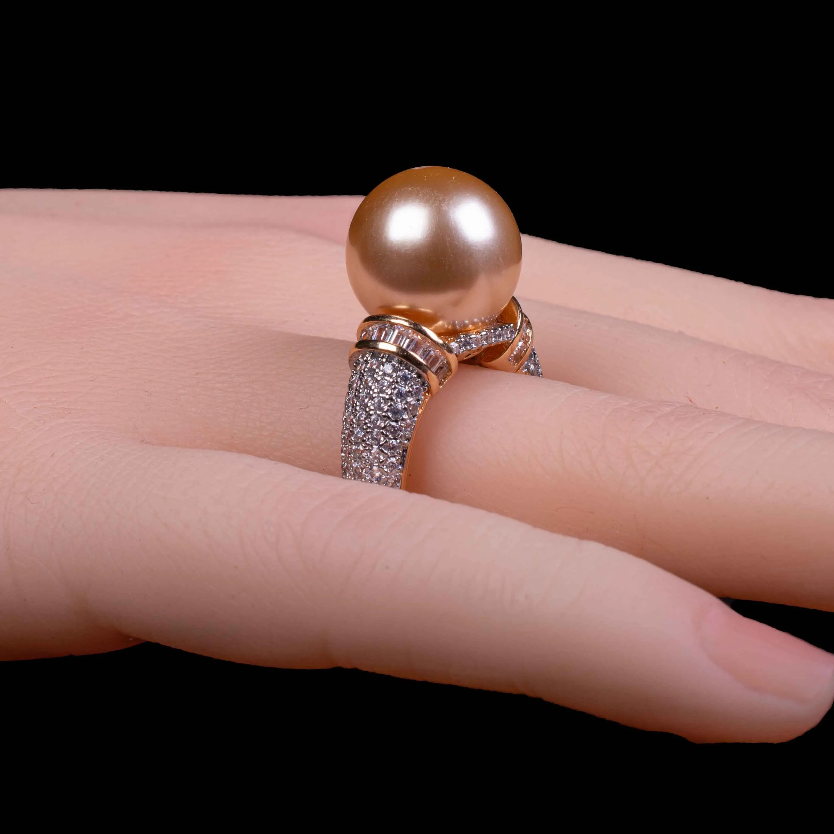 Sliver Flawless Golden Pearl Ring